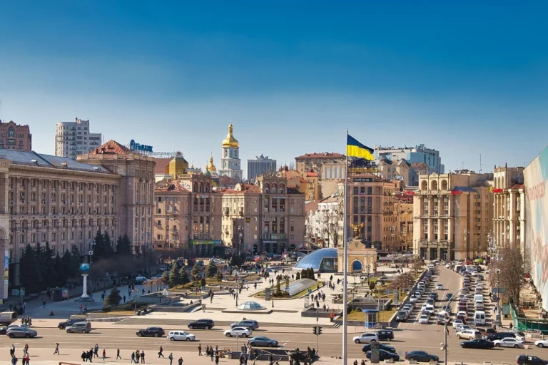 У Києві почнуть перекривати Хрещатик на час загальнонаціональної хвилини мовчання - Ткаченко