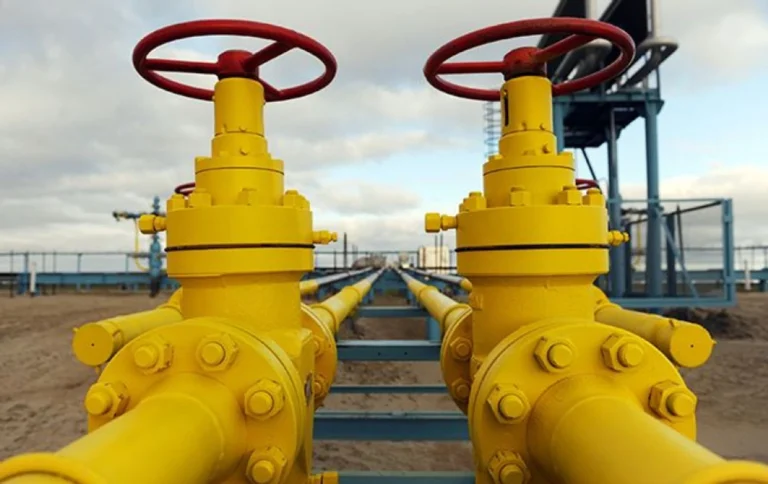 Україна змушена імпортувати 5,8 млрд кубометрів газу через удари рф по об